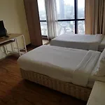 Classic Suites At Times Square