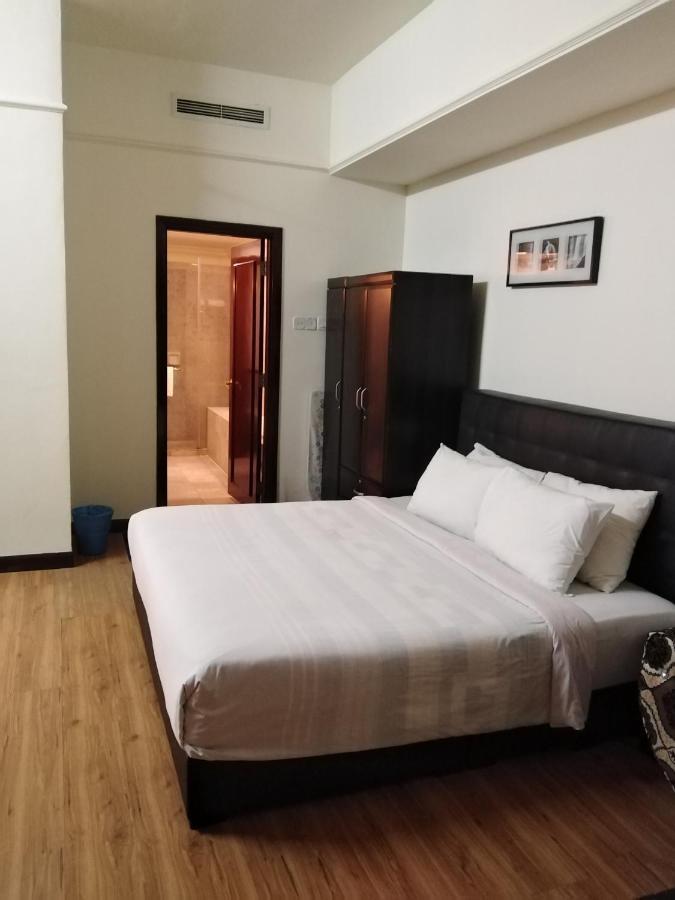 Classic Suites At Times Square